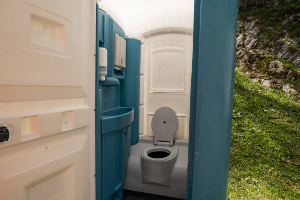 Best Porta potty rental near me  in Somerville, TX