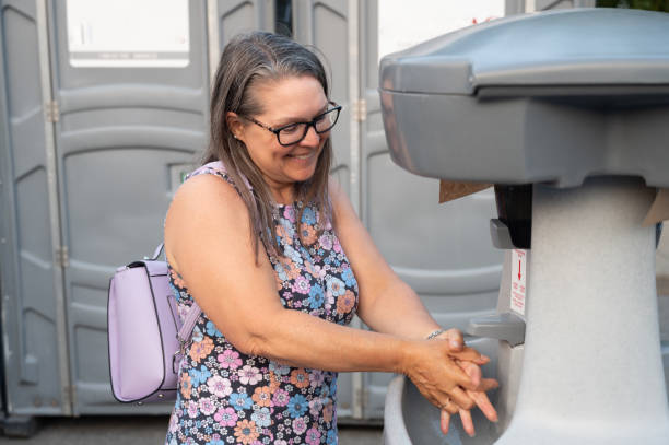 Best Porta potty rental near me  in Somerville, TX