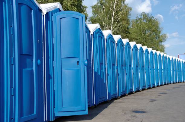 Best Porta potty delivery and setup  in Somerville, TX